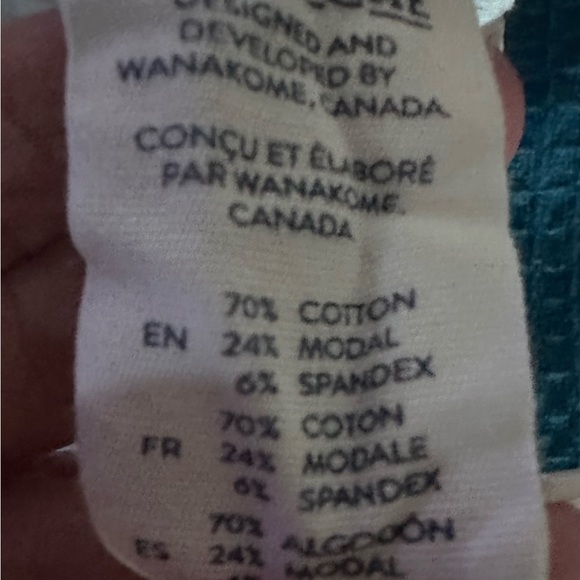 Wanakome Lux hooded sweatshirt - Picture 4 of 4